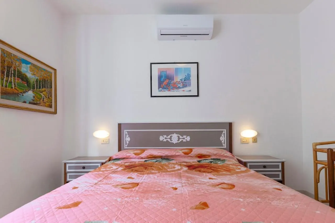 Vila Helloelba Lentisco Centro Marina di Campo Prázdninový dům